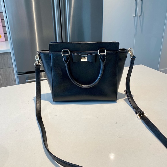 Kate Spade Purse - Picture 1 of 3
